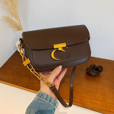 Fashionable Camera Bag Exquisitely Designed PU Leather Shoulder Bag for Vintage Style