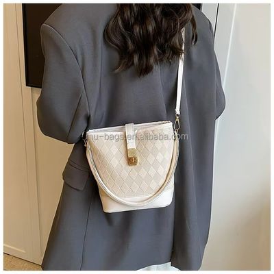 Main Material PU Leather Crossbody and Beach Bucket Bags for Summer Women's Wardrobe