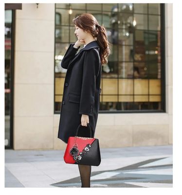 Waterproof Elegant Chinese Traditional Flower Vase Handbags Leather Tote Bags for Women