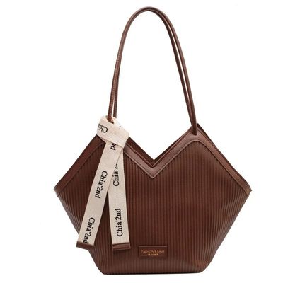 Stylish Tote Bags For Students Featuring Cashmere Lining Material And Lock Decoration