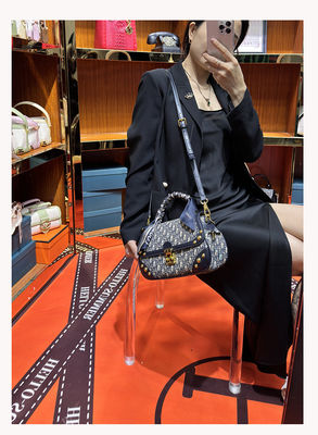 Stylish Fashionable Elephant Pattern Crossbody Bag for Women Made of Durable PVC Leather