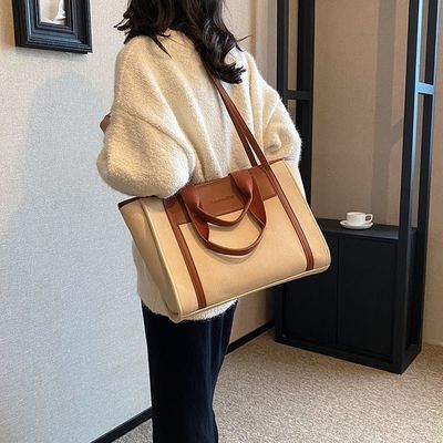 2024 Fashion Handbags Lightweight High Capacity Bags for Women Stylish Designer Purses