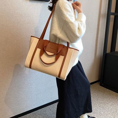 2024 Fashion Handbags Lightweight High Capacity Bags for Women Stylish Designer Purses
