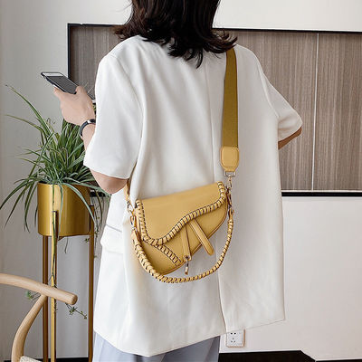 Single-Shoulder Crossbody Retro Handmade-Woven Saddle Bag Women's Design with Wide Strap