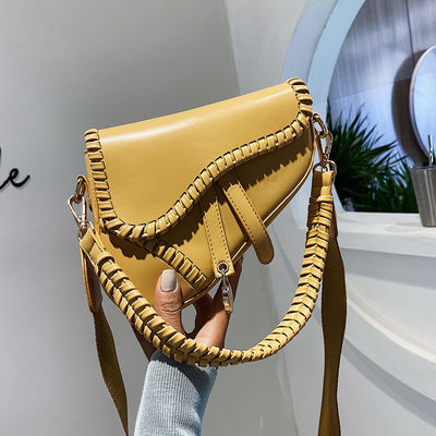 Single-Shoulder Crossbody Retro Handmade-Woven Saddle Bag Women's Design with Wide Strap