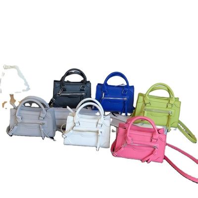Sport Puffer Bag Trendy Fashion Quilted Duffel Travel Tennis Pickleball Tote Bag