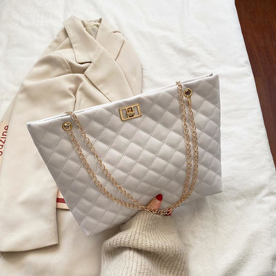 Daily Life Cross Body Handbags With Ladies' Chain Bags And CANDY Embroidery For Women