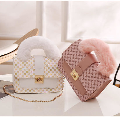 L Square Mini Bag Of Winter Lamb Wool And PU Messenger Bag For Fashionable Hand Bag