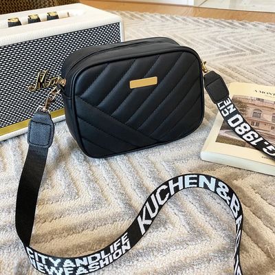 2024 CHIEN Fashion Small Classic PU Adjustable Crossbody Bag Waterproof OEM Custom Ladies Shoulder Handbag
