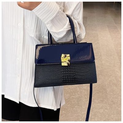 2023 Direct Casual Tote for Women Large Leather Handbag and Designer Shoulder Purse
