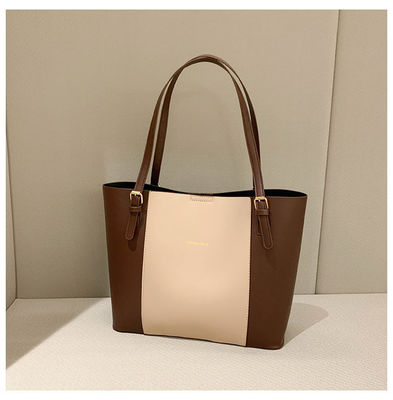 2024 Trendy Ladies' Fashion Shoulder Bags with Golden Chain and Single Handle