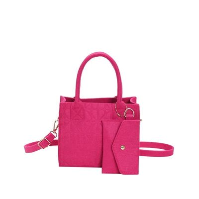 Vintage Style Felt Shoulder Bag for Stylish Ladies Made of Lightweight Material