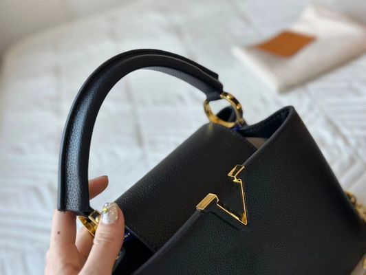 ZIP Closure Women Bag Elegant Single Shoulder Crossbody Travel Luggage None Decoration
