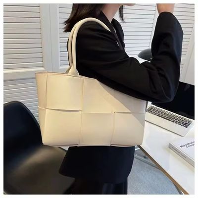 Open Closure Women's Tote Bags with Large Capacity Luxury PU Leather Shoulder Bags