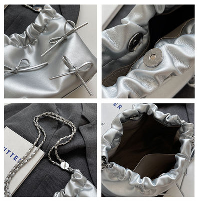 Seasonal Must-Have Minimalist Pleated Magnetic Bucket Handbags for Ladies in 4 Colors