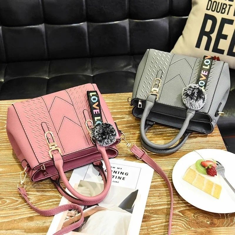 Elegant Shoulder Purse in Genuine Leather with Cartoon Pattern and Button Decoration