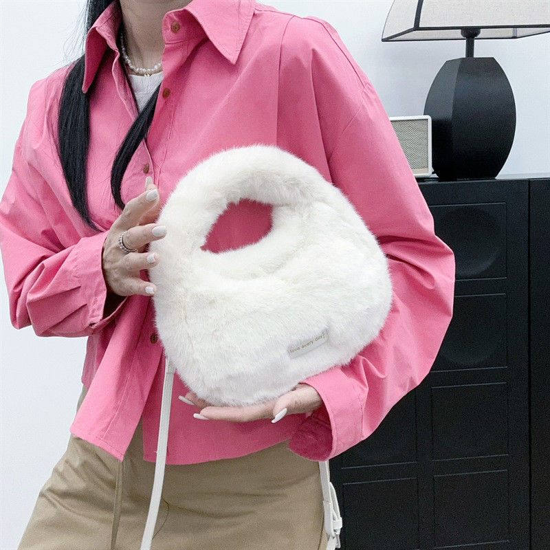 Winter Brown Mini Fox Fur Handbags Long Chain Fluffy Fur Bags for Sophisticated Women