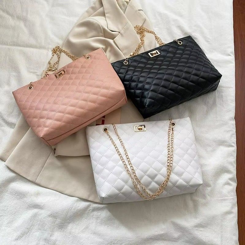 Daily Life Cross Body Handbags With Ladies' Chain Bags And CANDY Embroidery For Women
